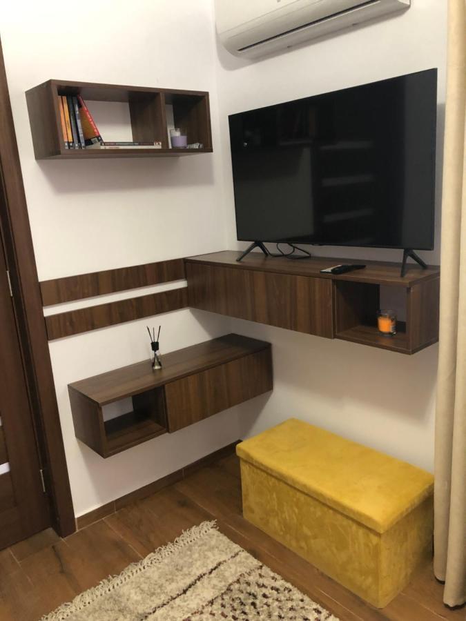 Apartament 2 Camere La Casa - Bucuresti Kültér fotó