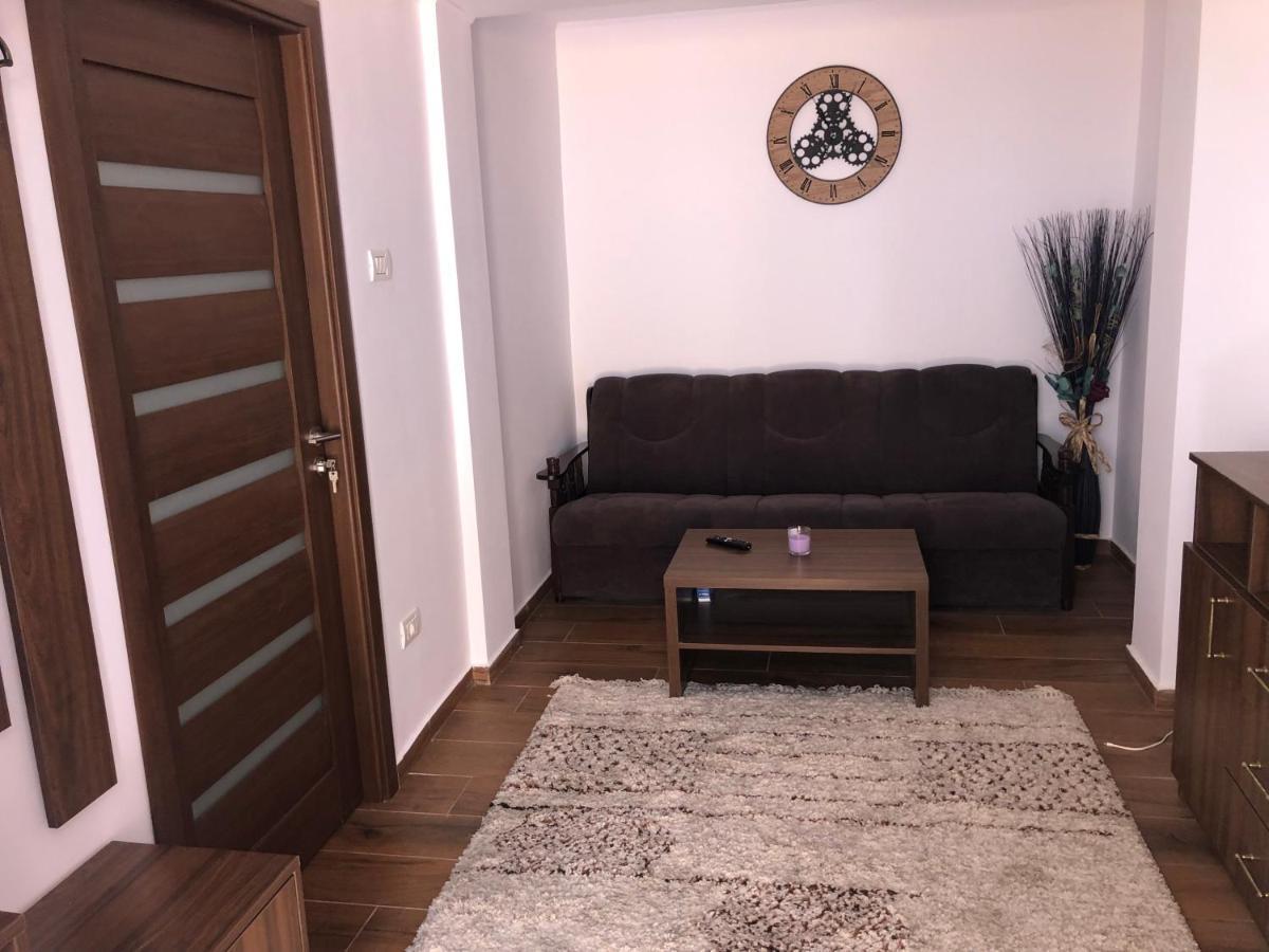 Apartament 2 Camere La Casa - Bucuresti Kültér fotó