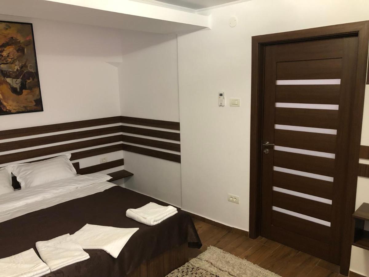 Apartament 2 Camere La Casa - Bucuresti Kültér fotó