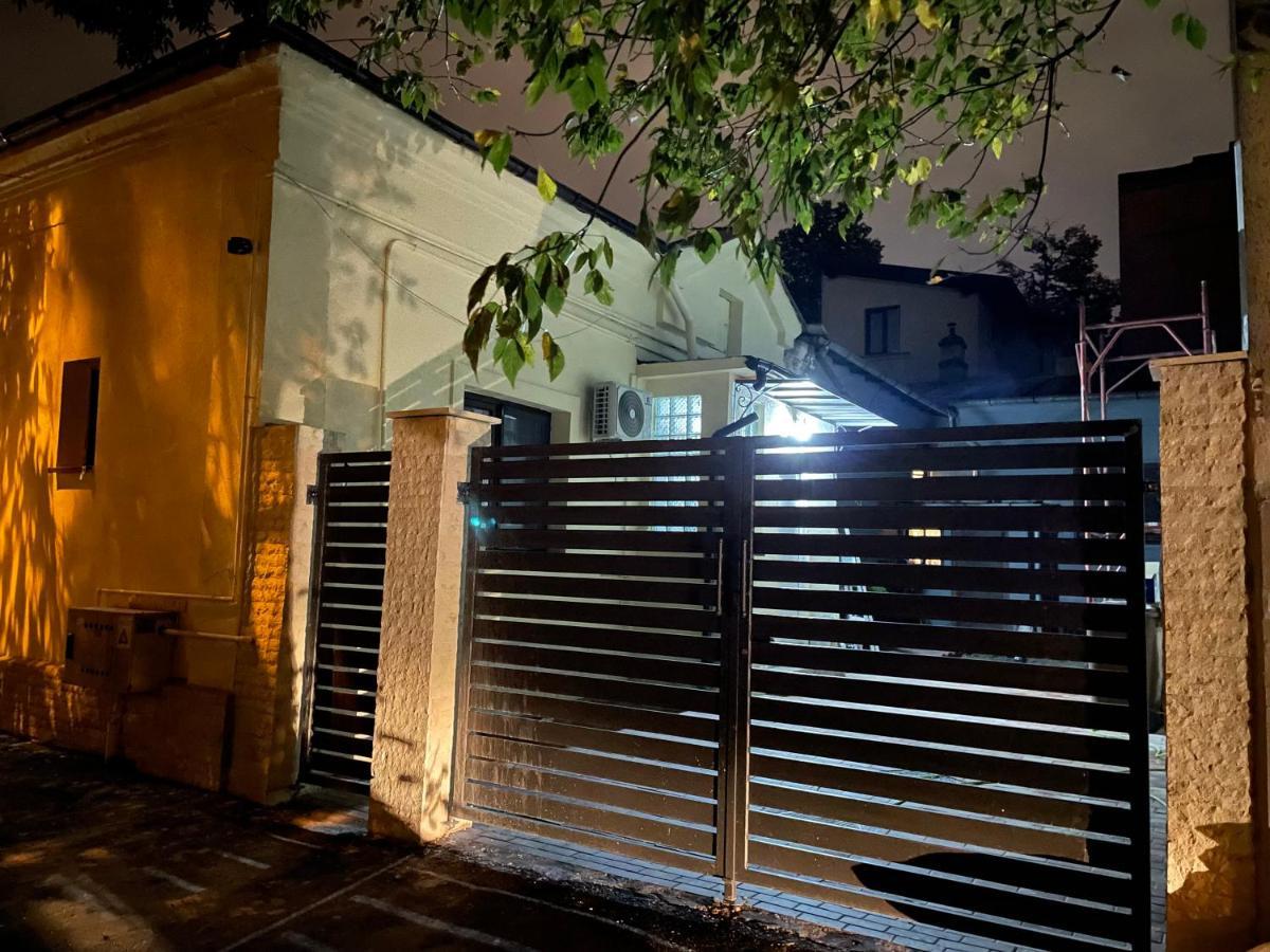 Apartament 2 Camere La Casa - Bucuresti Kültér fotó