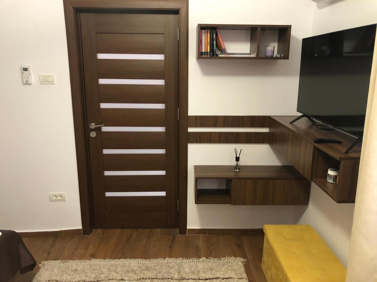 Apartament 2 Camere La Casa - Bucuresti Kültér fotó