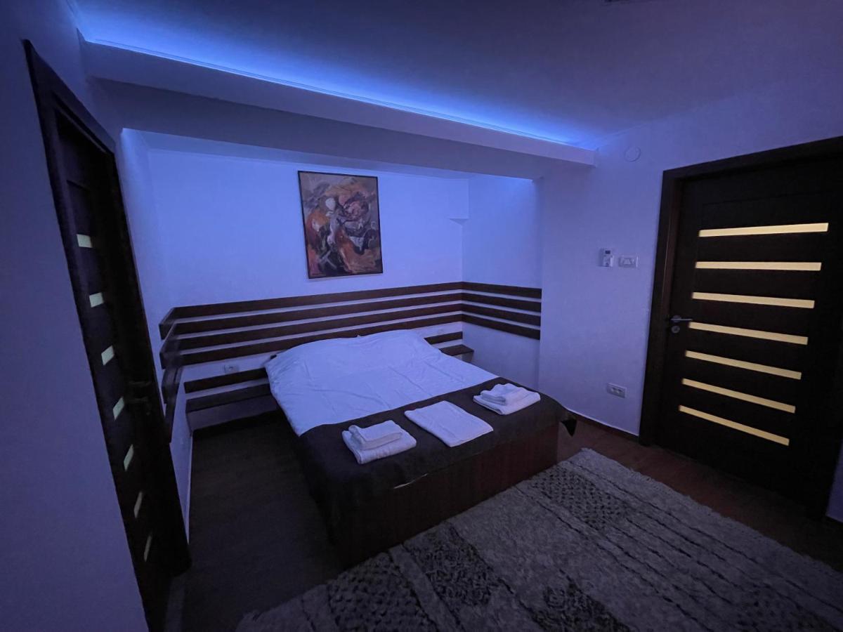 Apartament 2 Camere La Casa - Bucuresti Kültér fotó