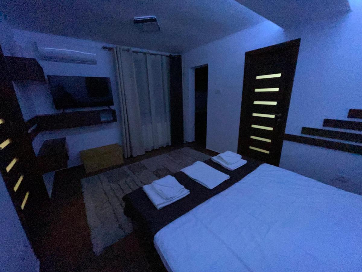 Apartament 2 Camere La Casa - Bucuresti Kültér fotó